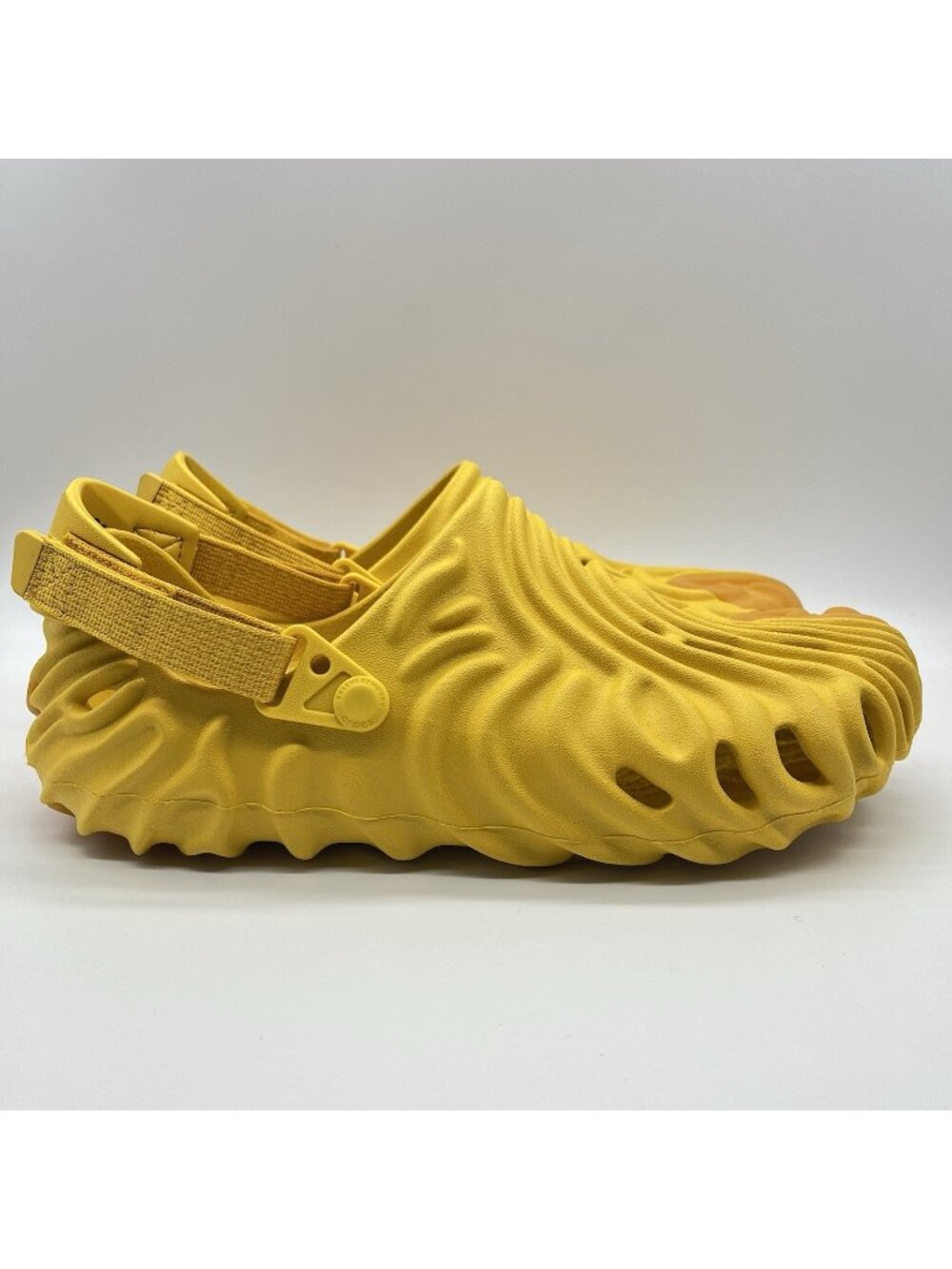 Crocs x Salehe Bembury Pollex Clogs Yellow Men's Size 11 207393-76L